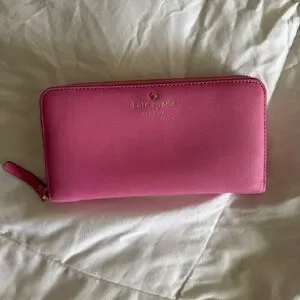 kate spade | Bags | Kate Spade Cedar Street Lacey Wallet